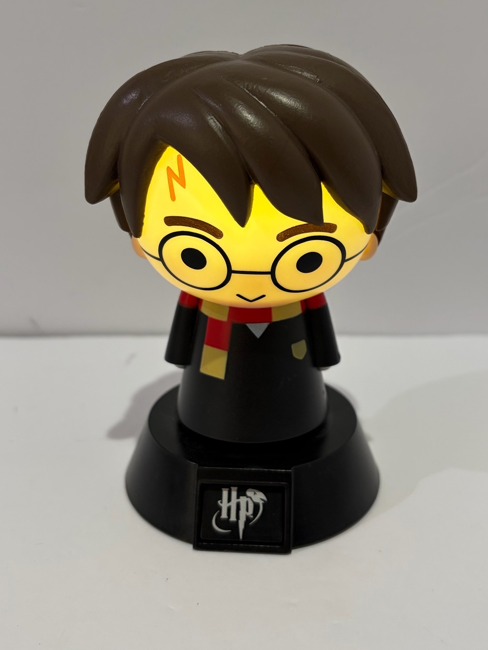 Paladone Harry Potter Light-Up Figure with Gryffindor Scarf